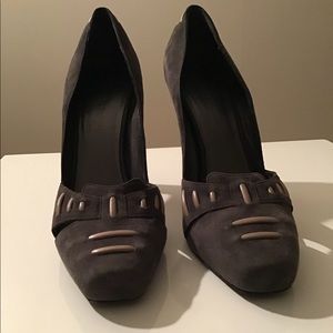 Suede Contoured Heel Pumps